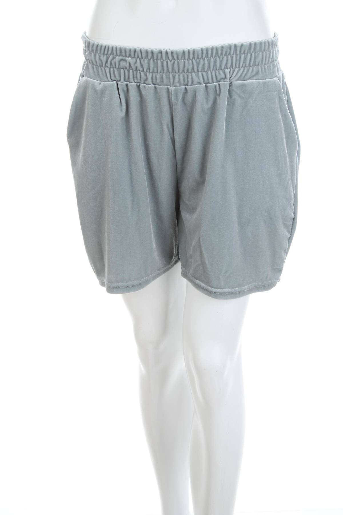 Дамски къс панталон Lola Liza1