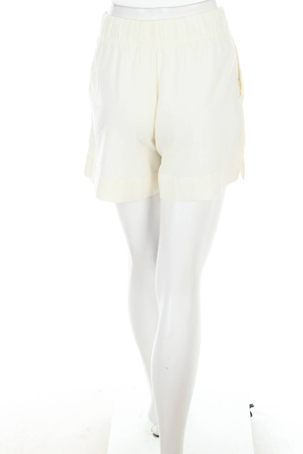 Дамски къс панталон Gap2