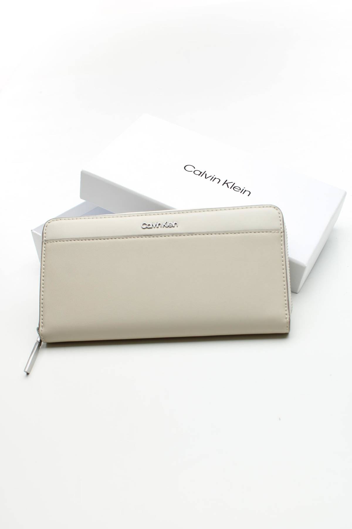 Портмоне Calvin Klein4