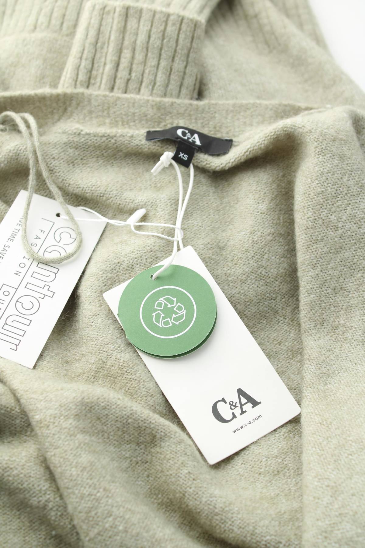 Дамска жилетка C&A3 - Contour.bg Дамска жилетка C&A3