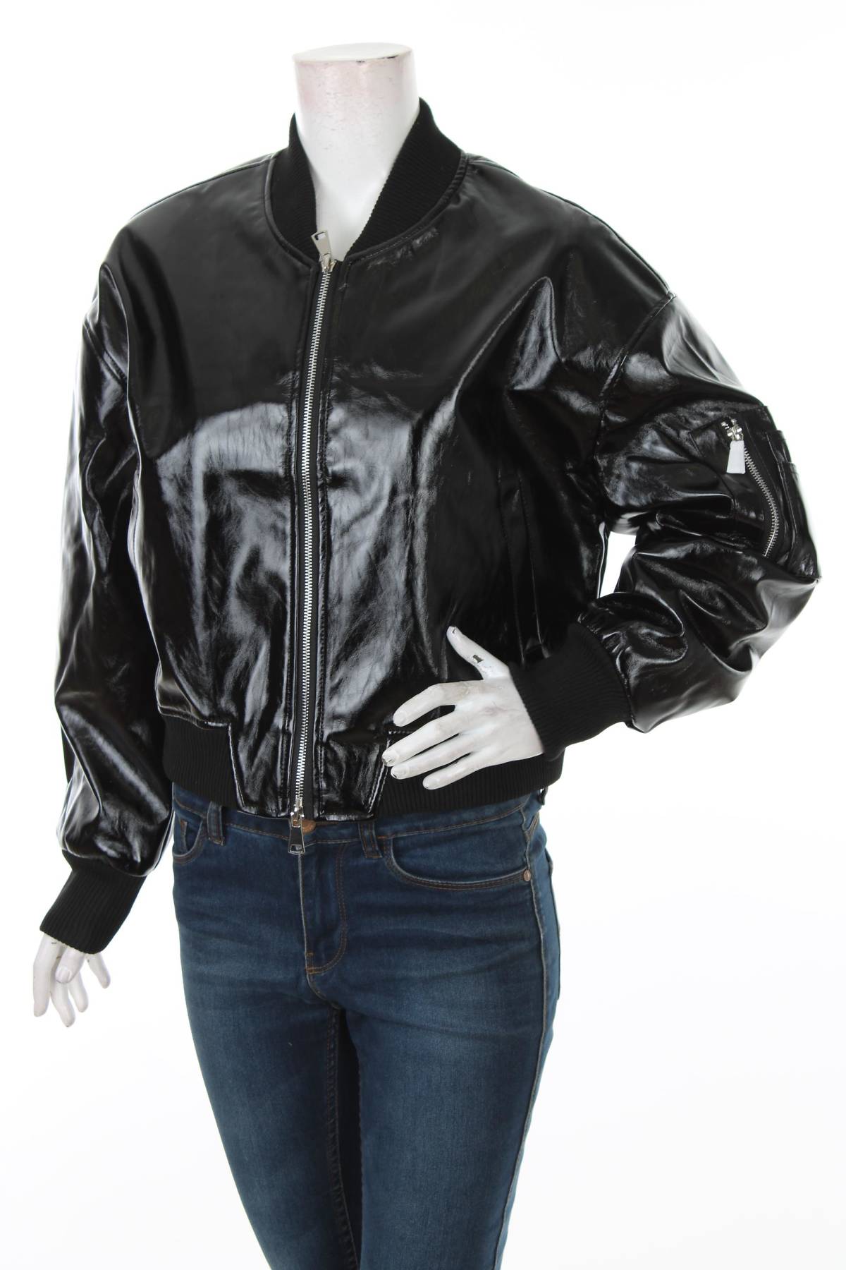 Γυναικείο δερμάτινο μπουφάν Boohoo1 - Contourshop.gr Γυναικείο δερμάτινο μπουφάν Boohoo1
