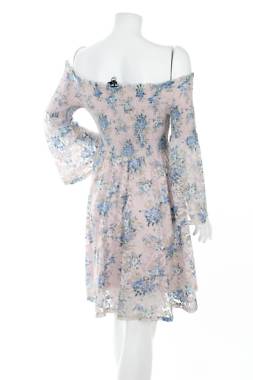 Рокля Vero Moda2