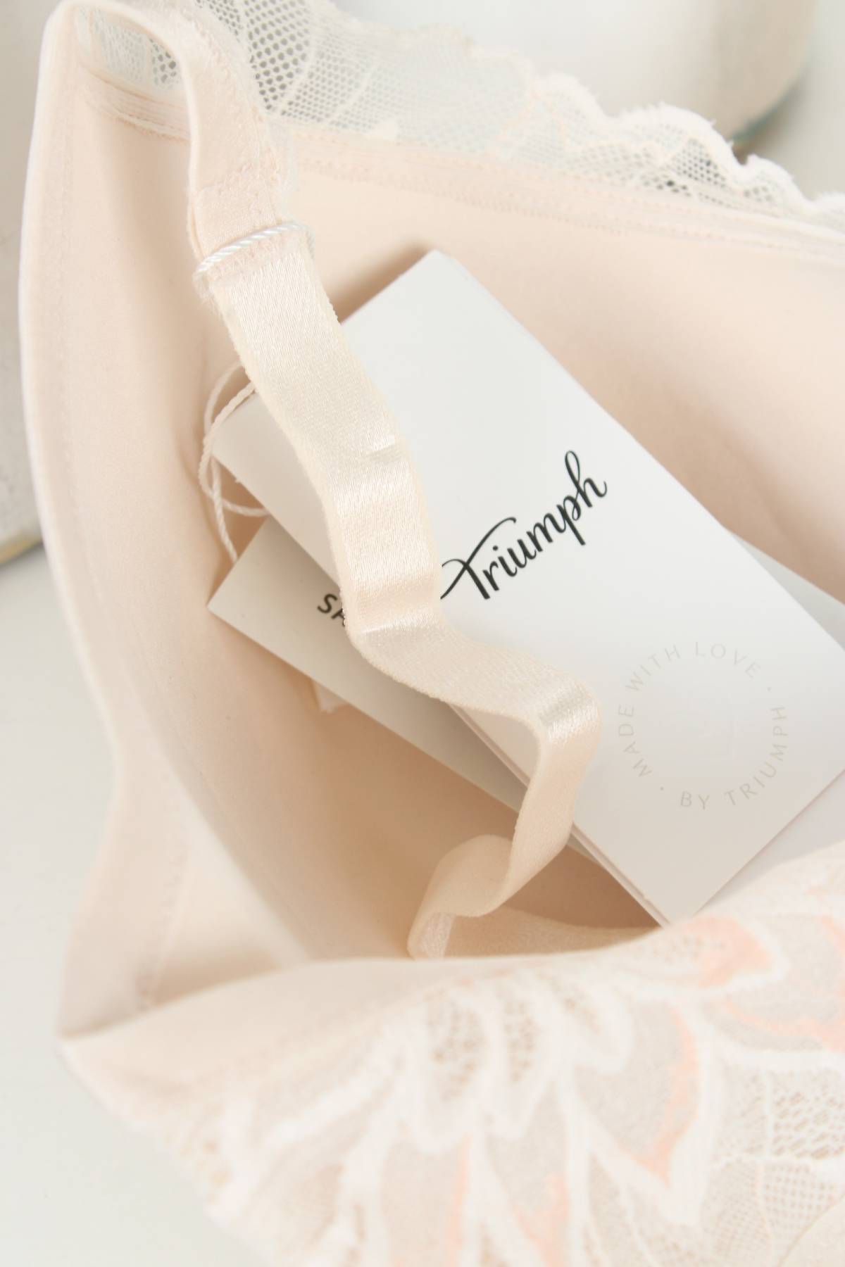 Сутиен Triumph3
