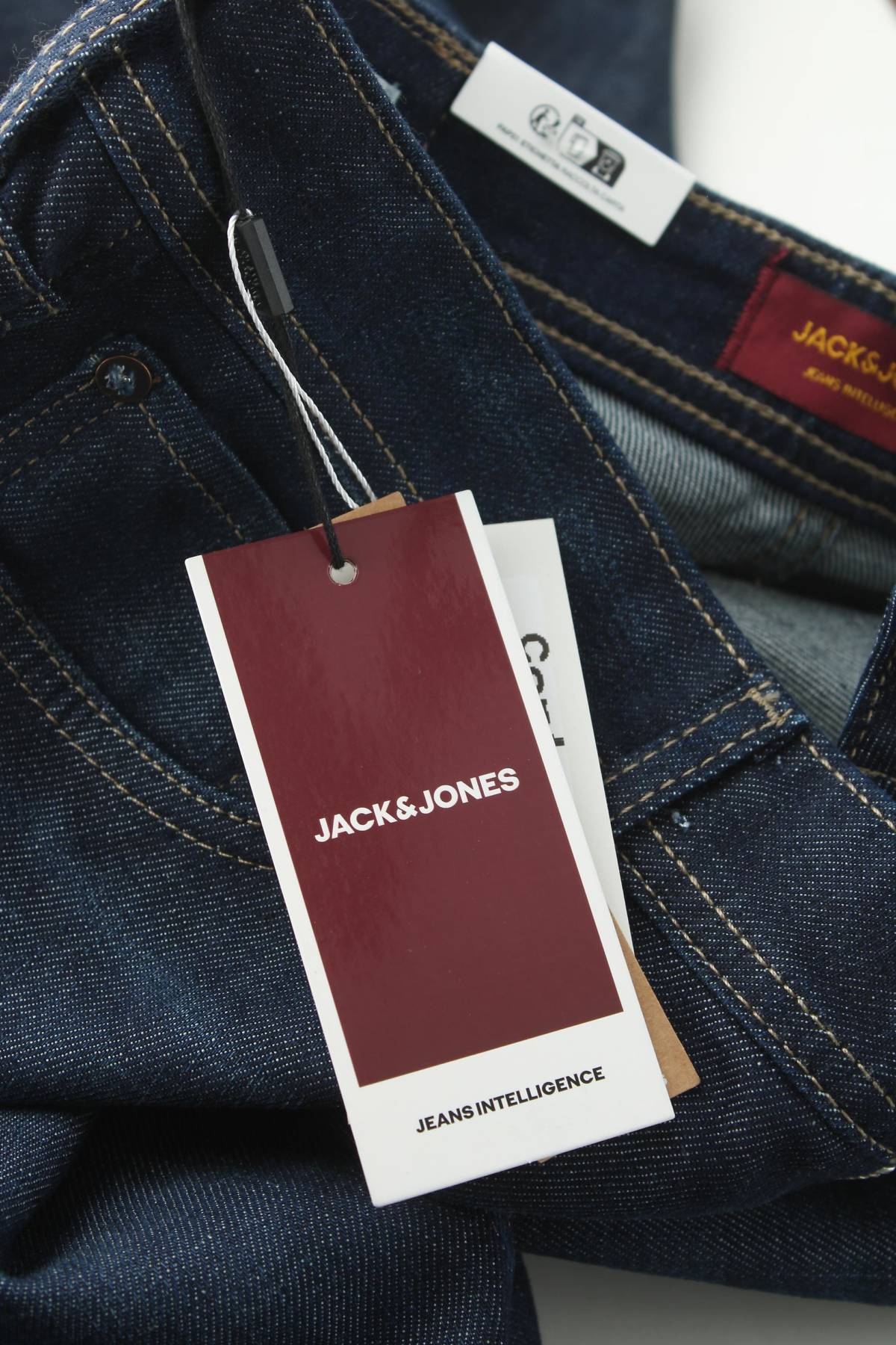 Ανδρικά τζιν Jack & Jones3