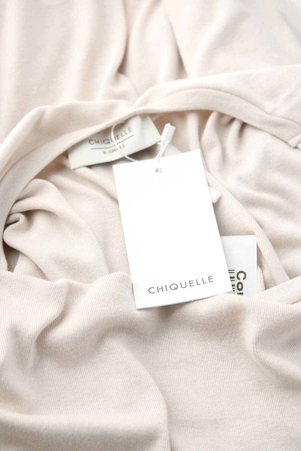 Φορέματα Chiquelle3