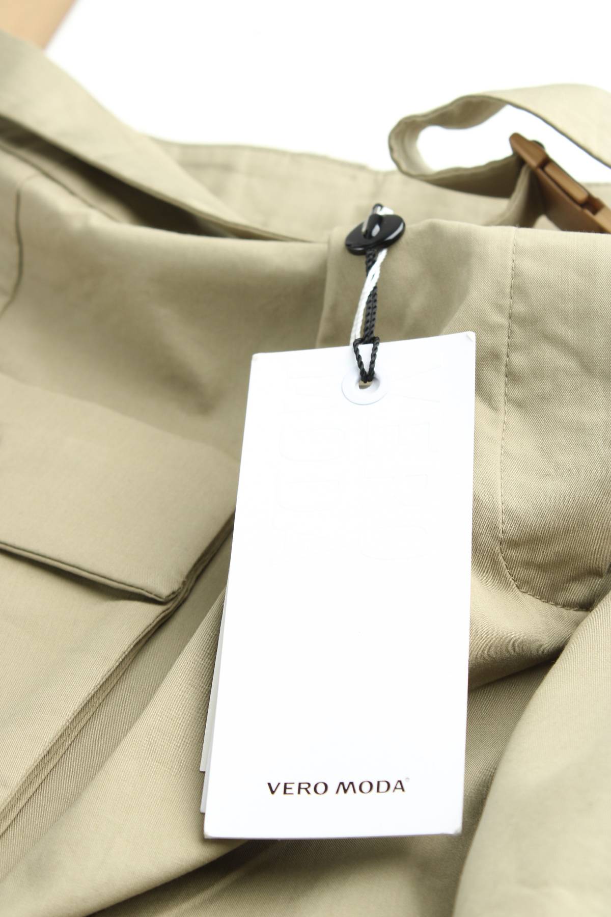 Дамски къс панталон Vero Moda3