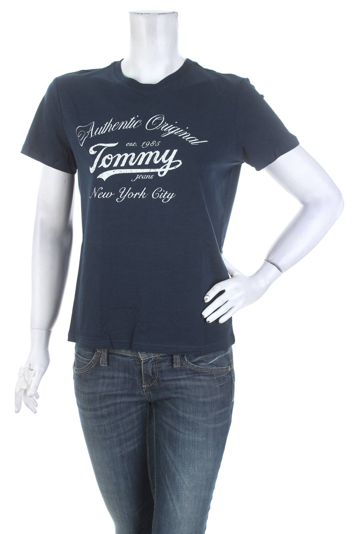 Дамска тениска Tommy Jeans1