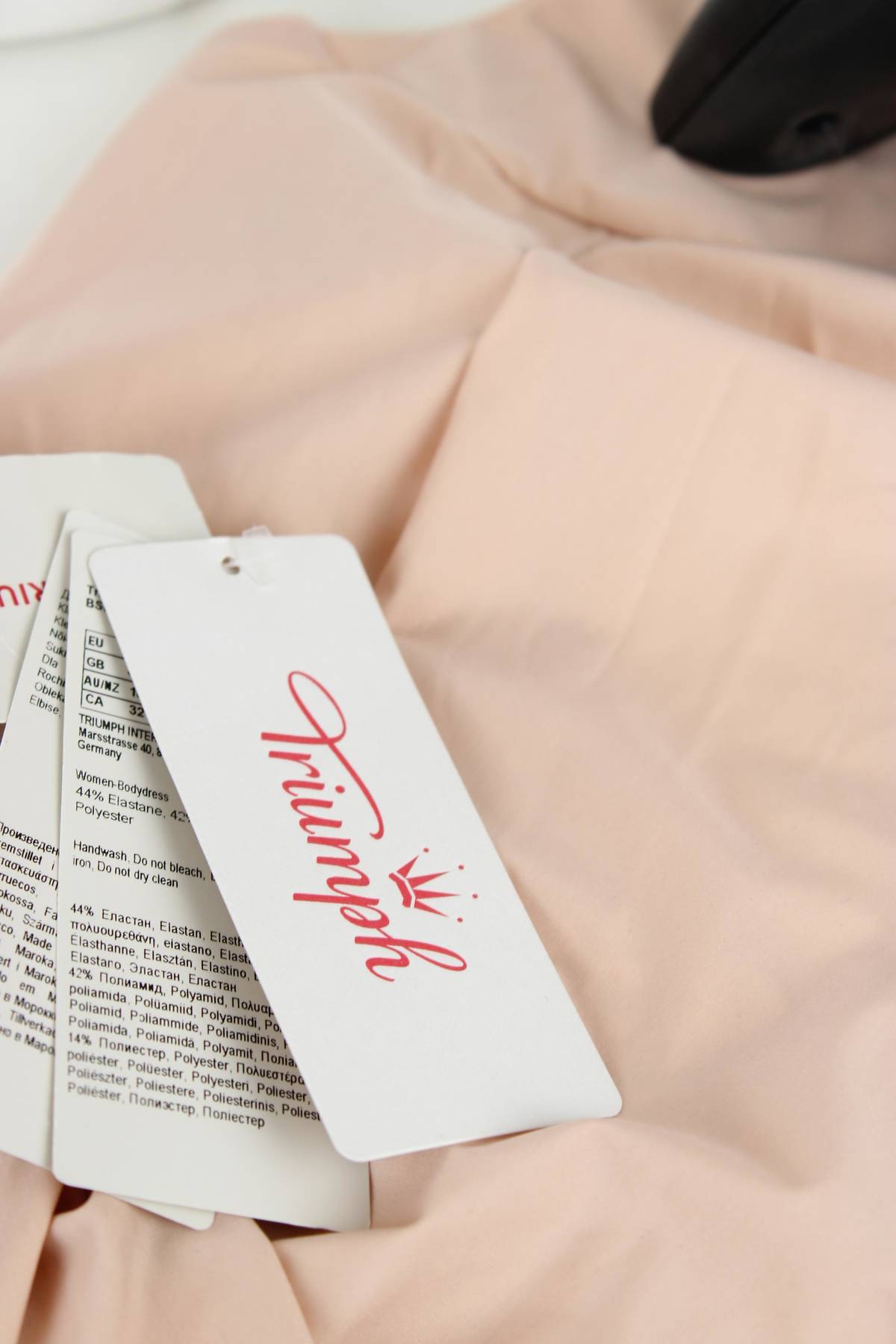 Γυναικείο κορμάκι Triumph3