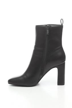 Дамски боти Steve Madden2