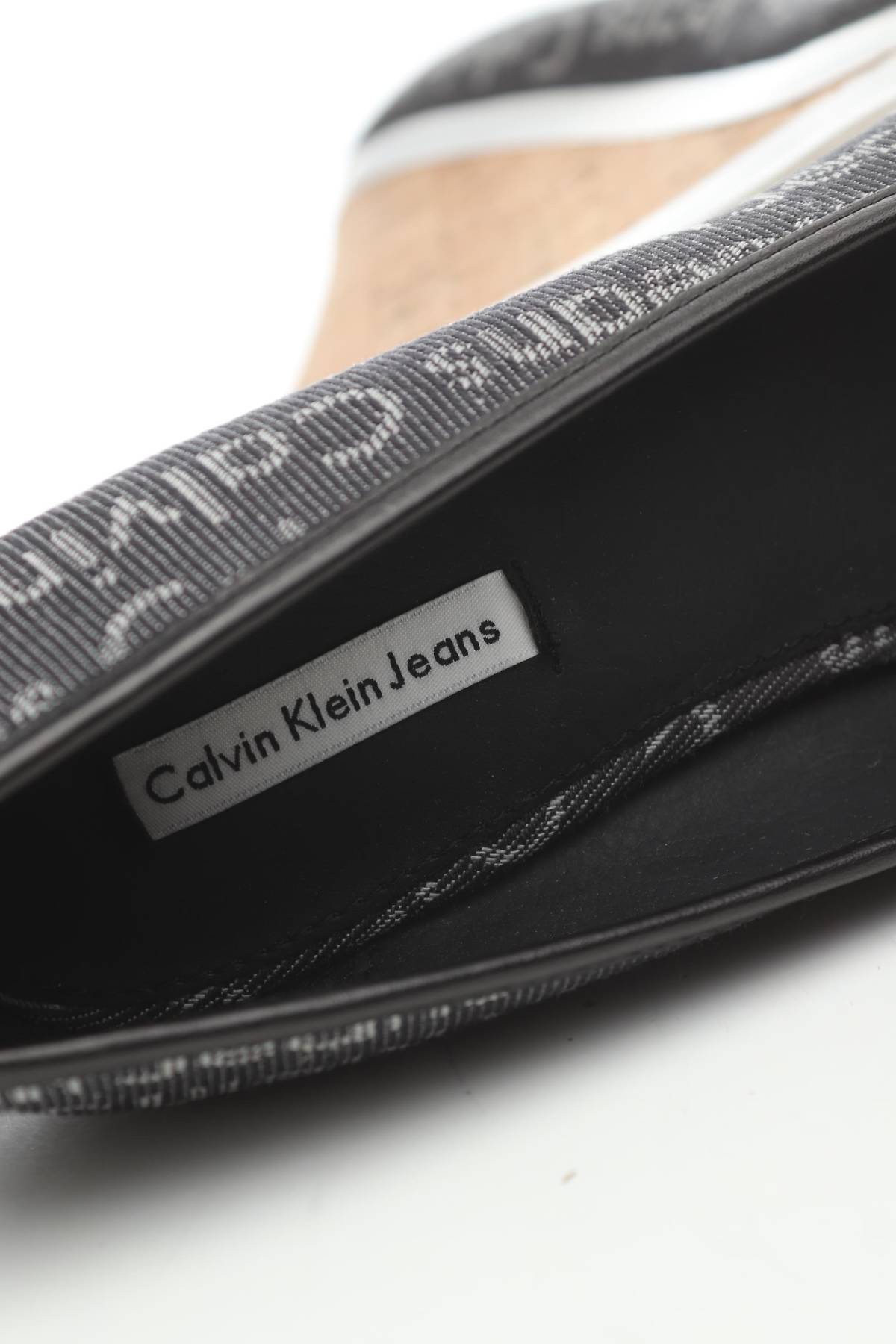 Γυναικεία παπούτσια Calvin Klein Jeans5