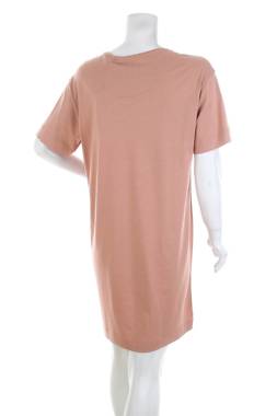 Дамска нощница Triumph x Wilde House2