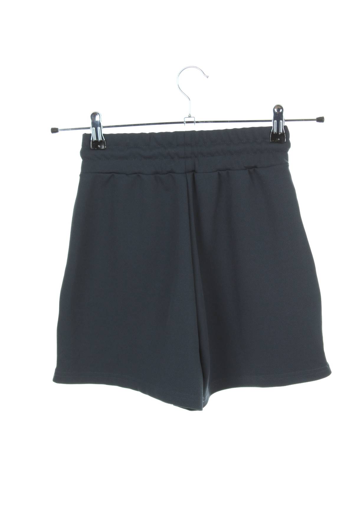 Дамски къс панталон Guess2