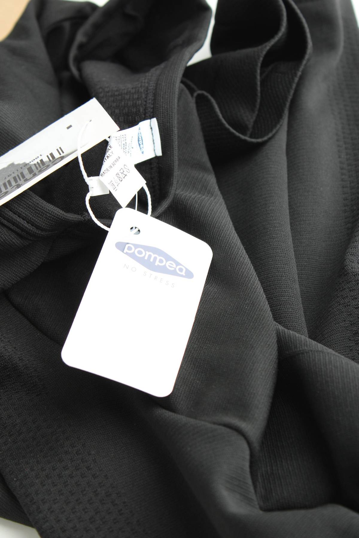 Дамска спортна блуза Pompea3