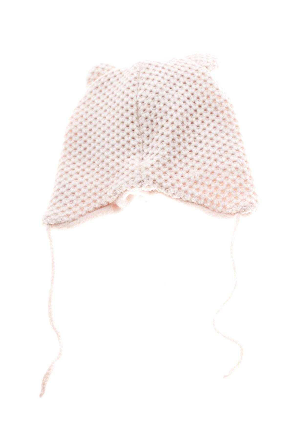 Детска шапка C&A2