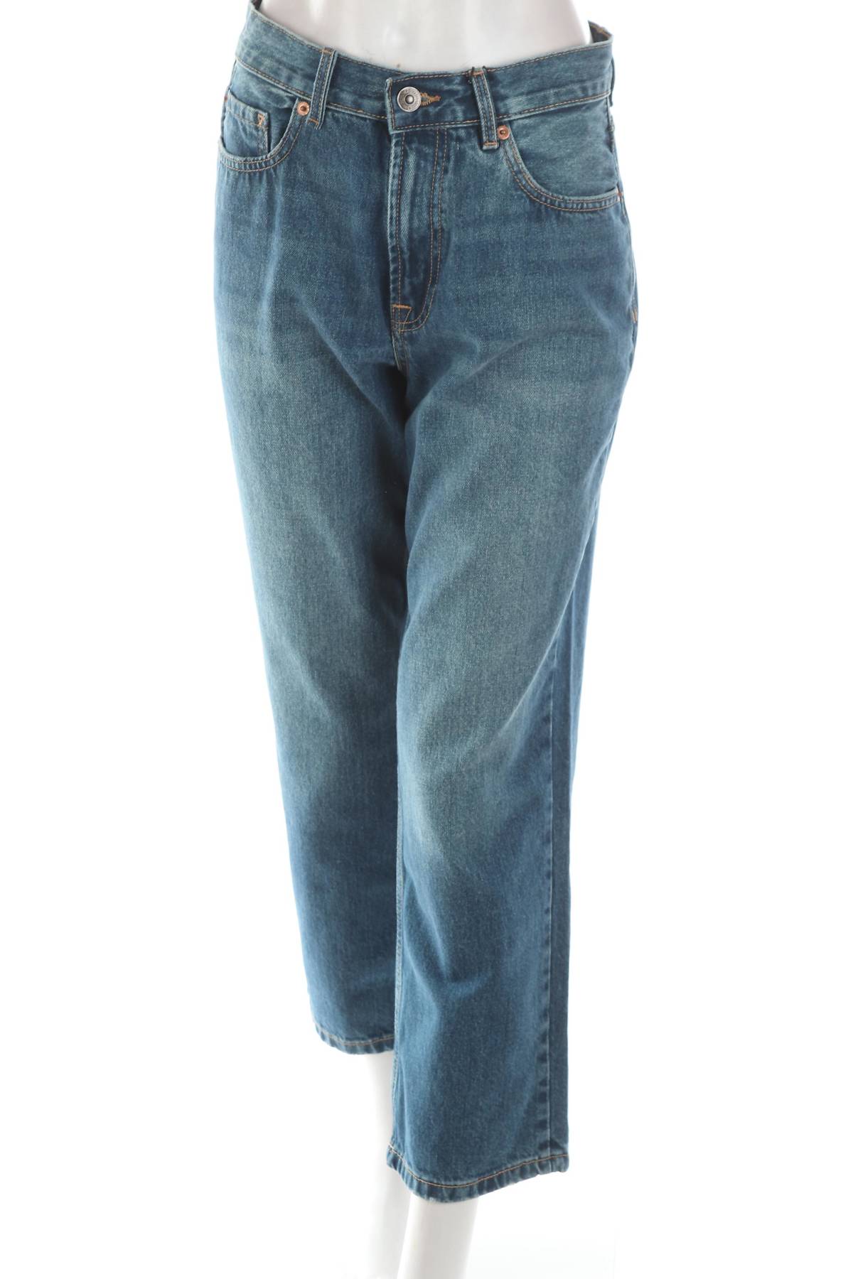 Γυναικεία τζιν Stradivarius1 - Contourshop.gr Γυναικεία τζιν Stradivarius1