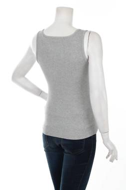 Γυναικείο αμάνικο Guess2