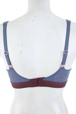 Спортен сутиен Triumph Triaction2