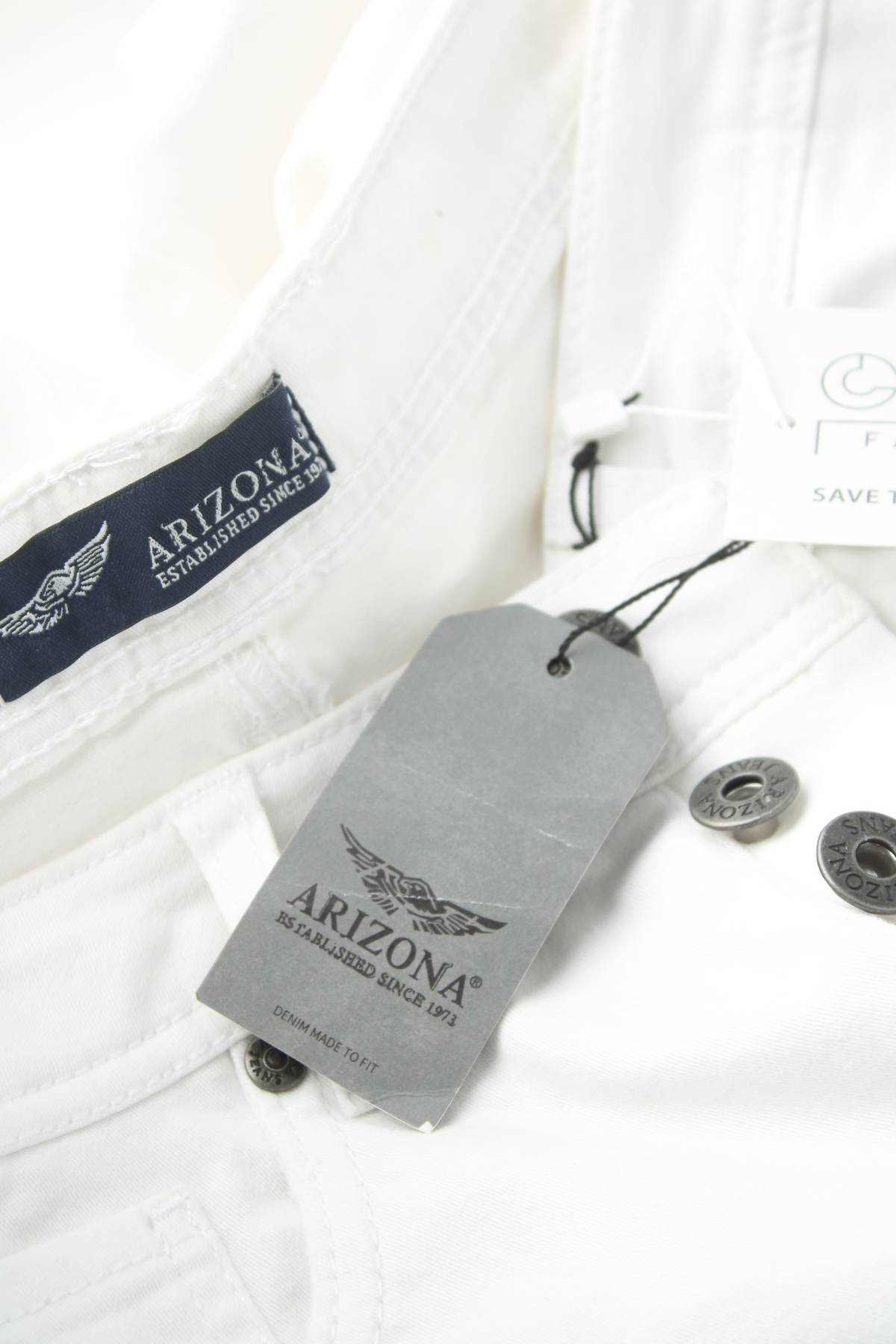 Дамски дънки Arizona3