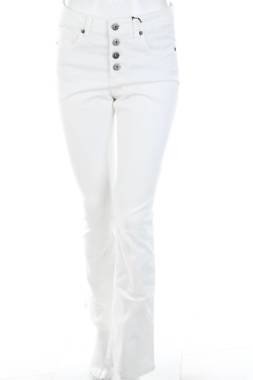 Дамски дънки Arizona1