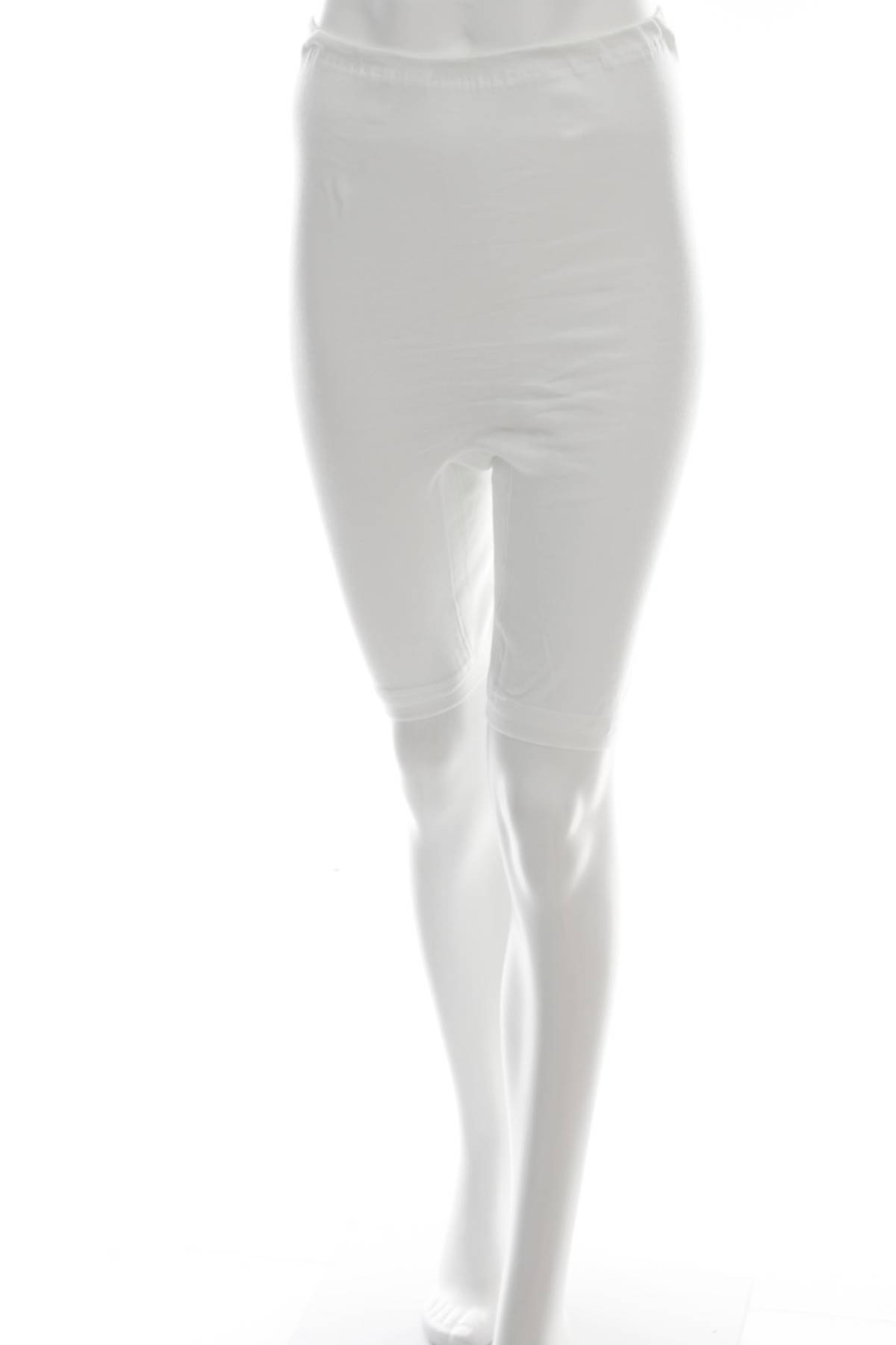 Стягащо бельо Viania1