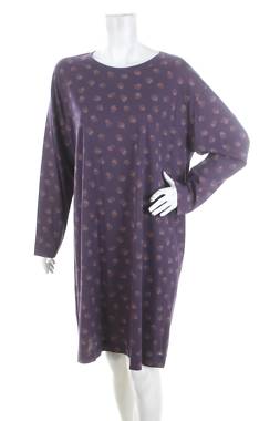 Дамска нощница Triumph1