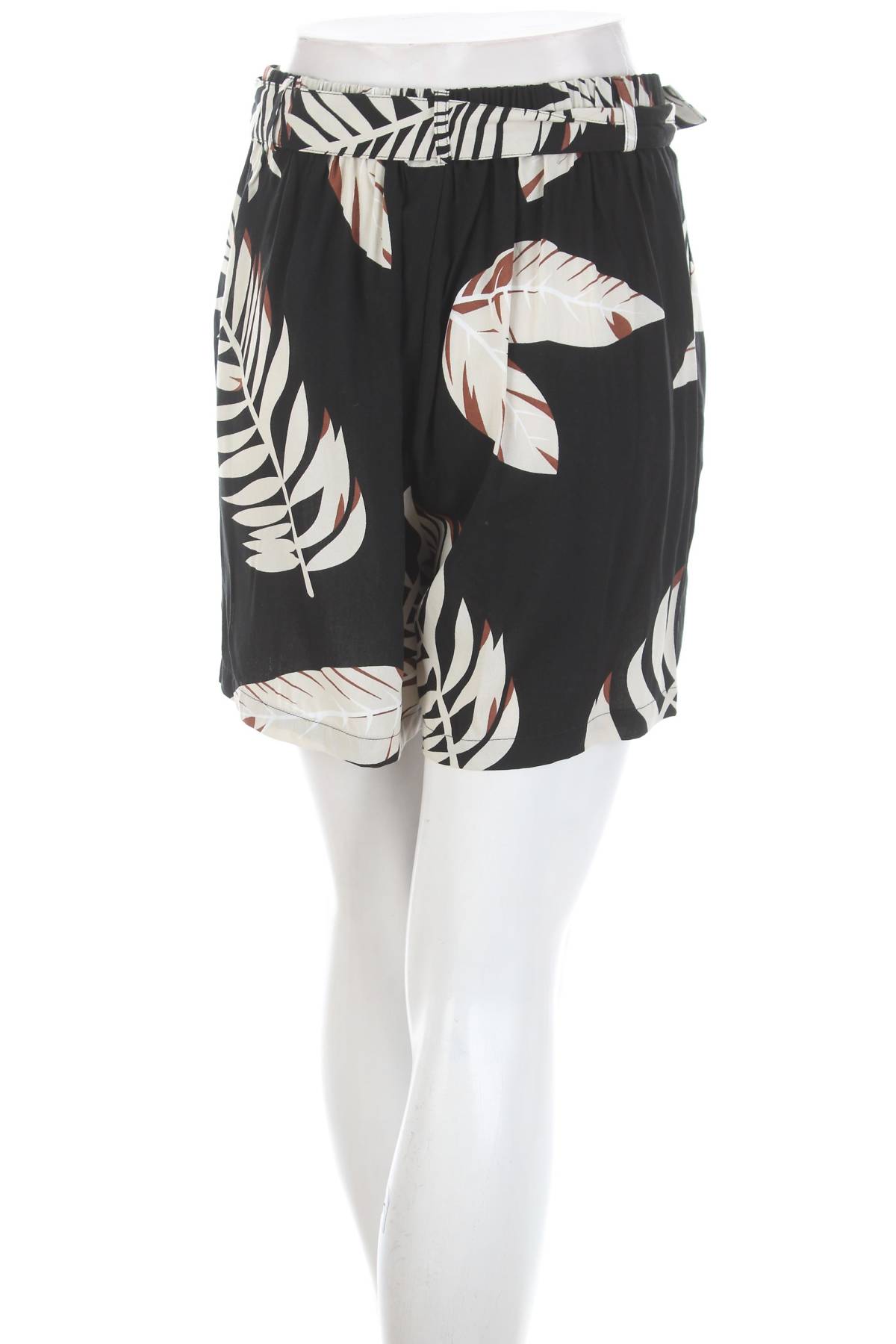 Γυναικείο σορτσάκι Vero Moda2