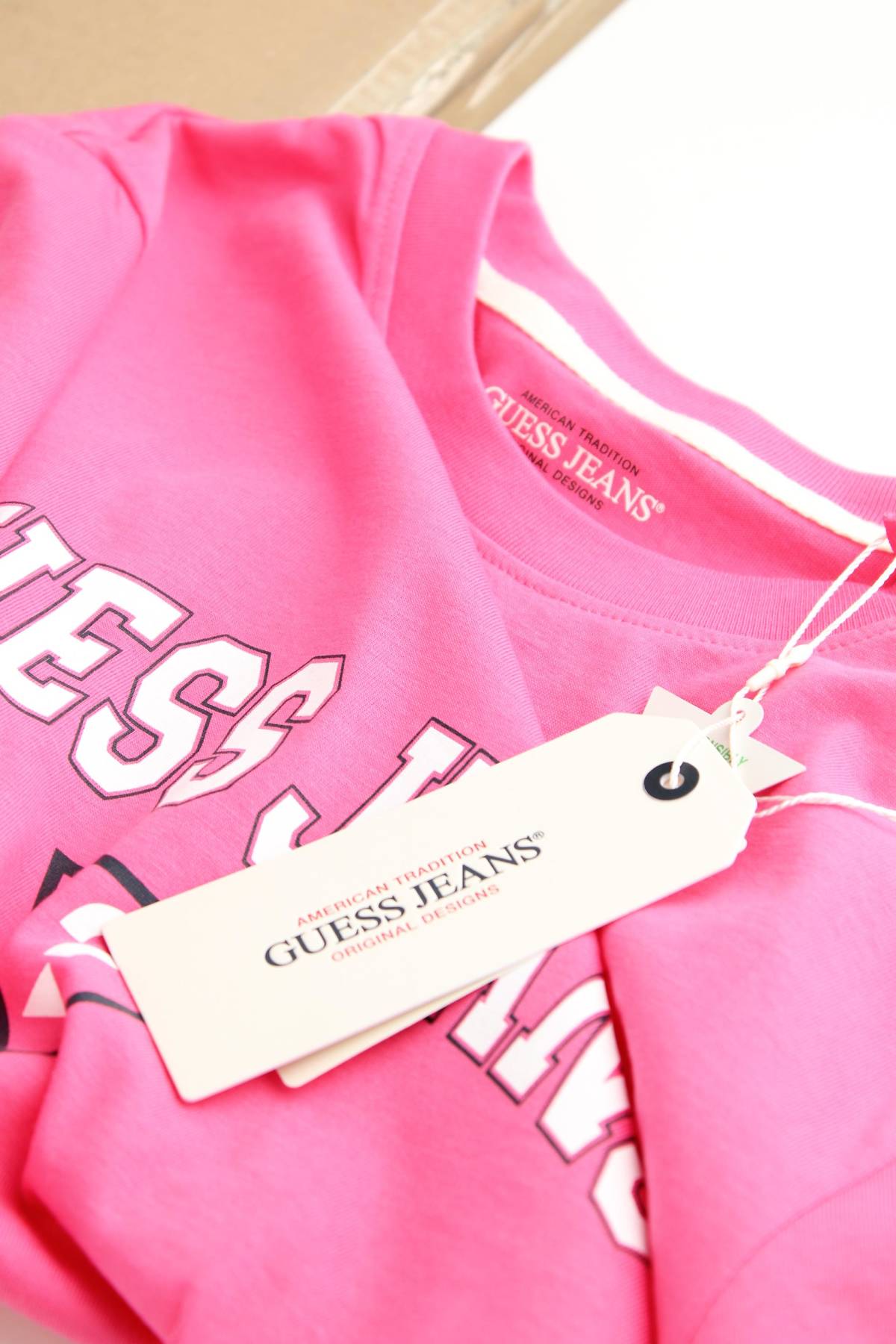 Дамска тениска Guess Jeans3