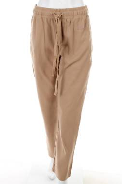 Ρούχα για το σπίτι 032c WORKSHOP x Sloggi1