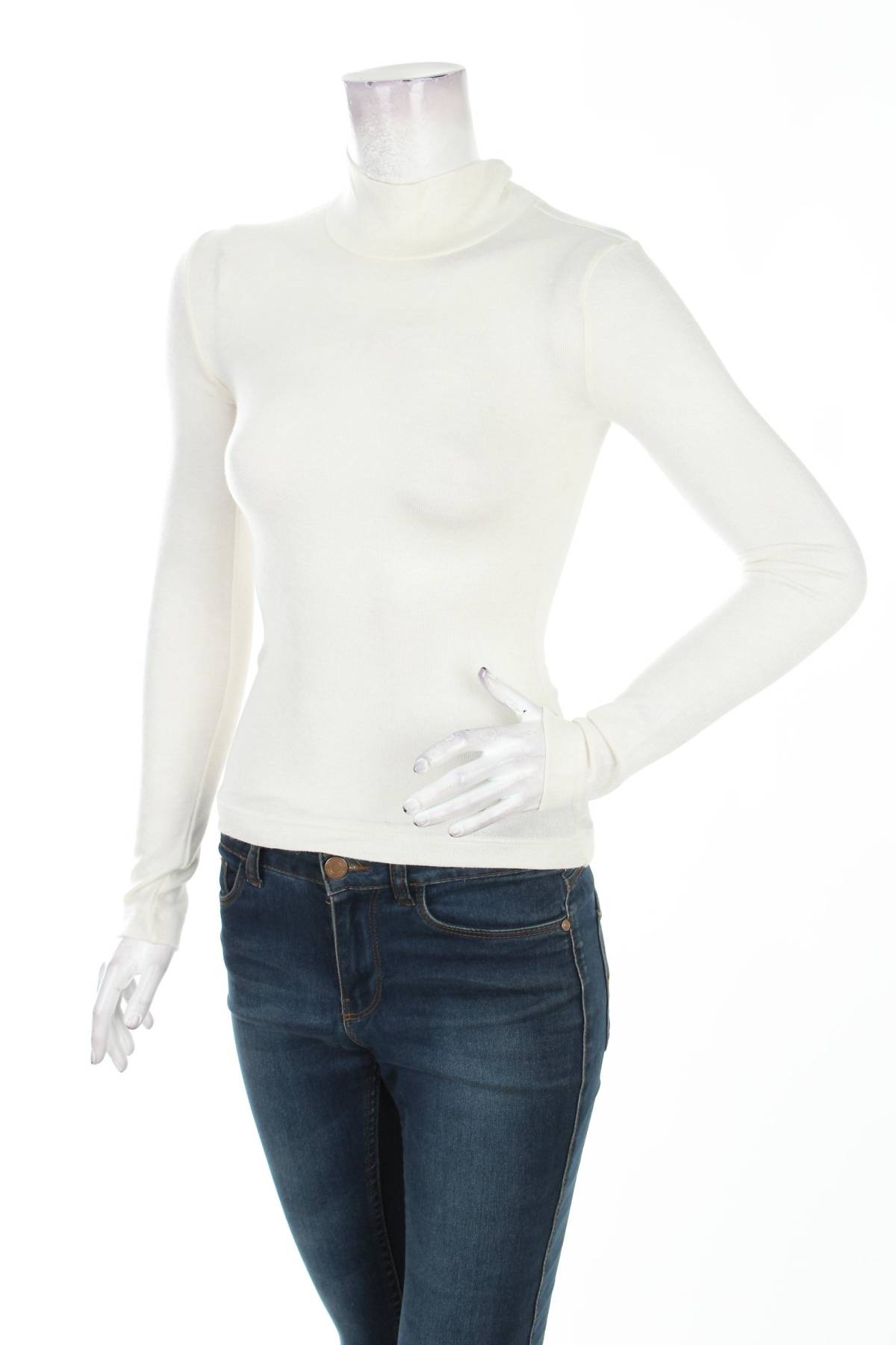 Дамско поло Guess1