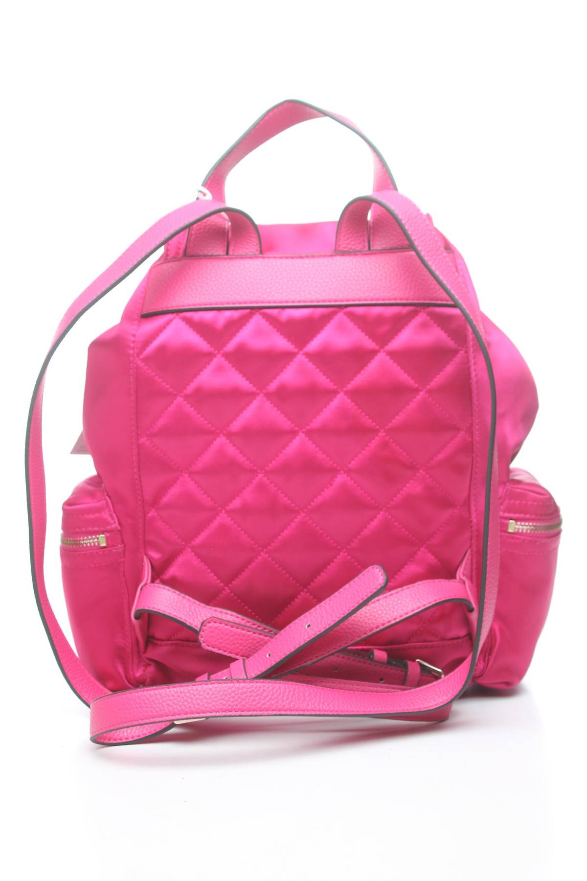 Σακίδιο πλάτης Guess2