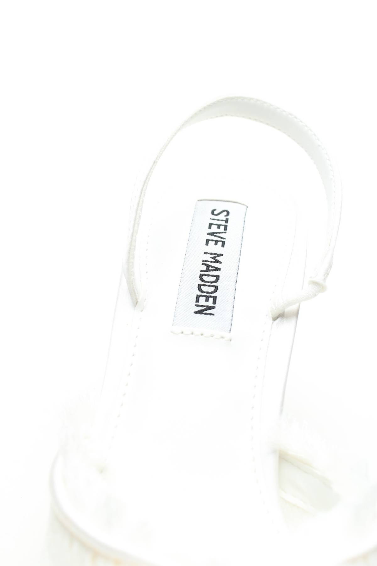 Γυναικεία παπούτσια Steve Madden4