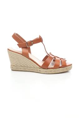 Σανδάλια Andre1 - Contourshop.gr Σανδάλια Andre1