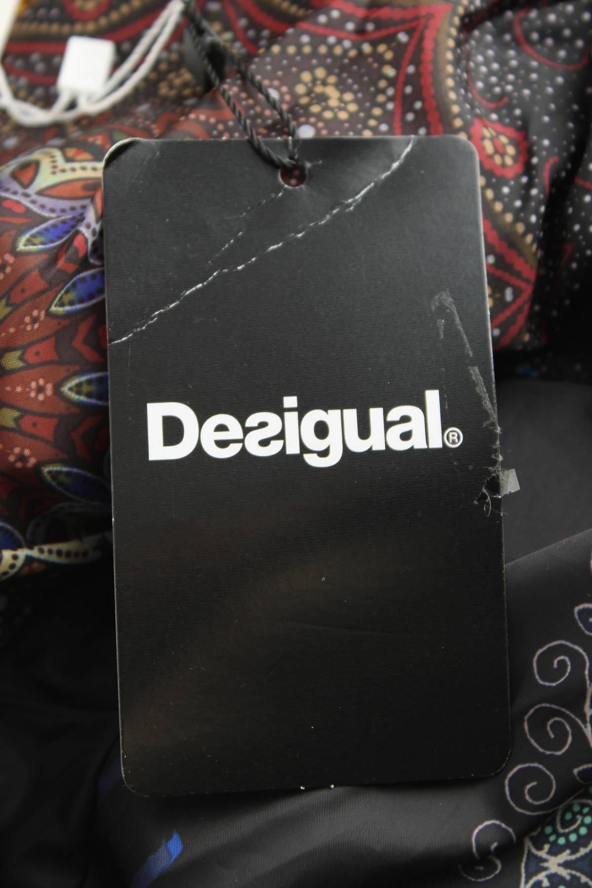 Дамско яке Desigual4