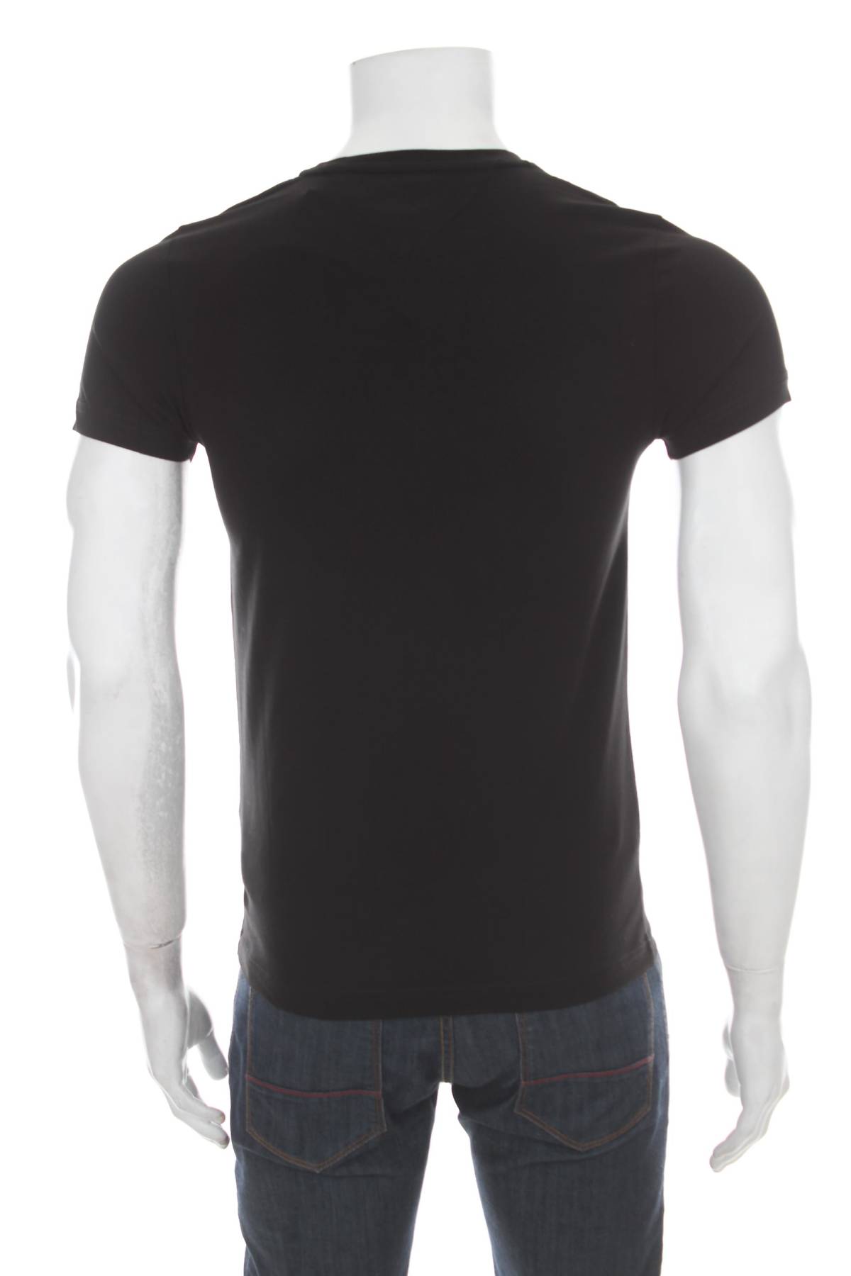 Мъжка тениска Tommy Hilfiger2 - Contour.bg Мъжка тениска Tommy Hilfiger2