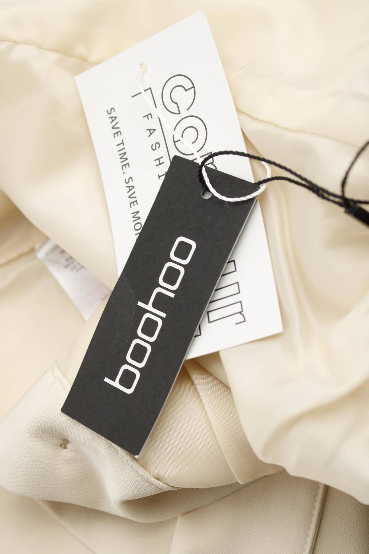 Γυναικείο αμάνικο Boohoo3 - Contourshop.gr Γυναικείο αμάνικο Boohoo3