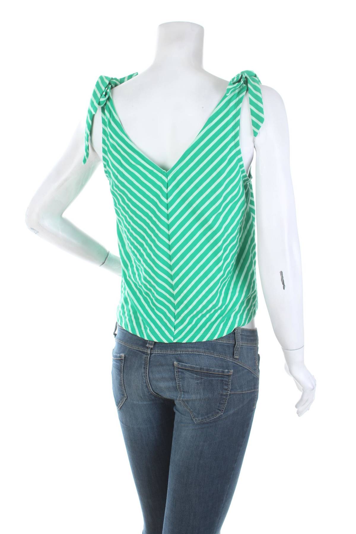 Γυναικείο αμάνικο Vero Moda2