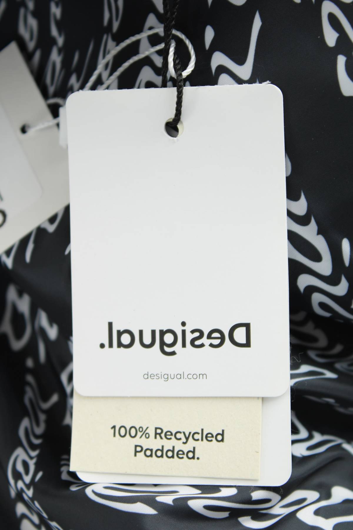 Γυναικεία γιλέκα Desigual3