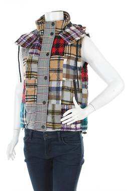 Γυναικεία γιλέκα Desigual1