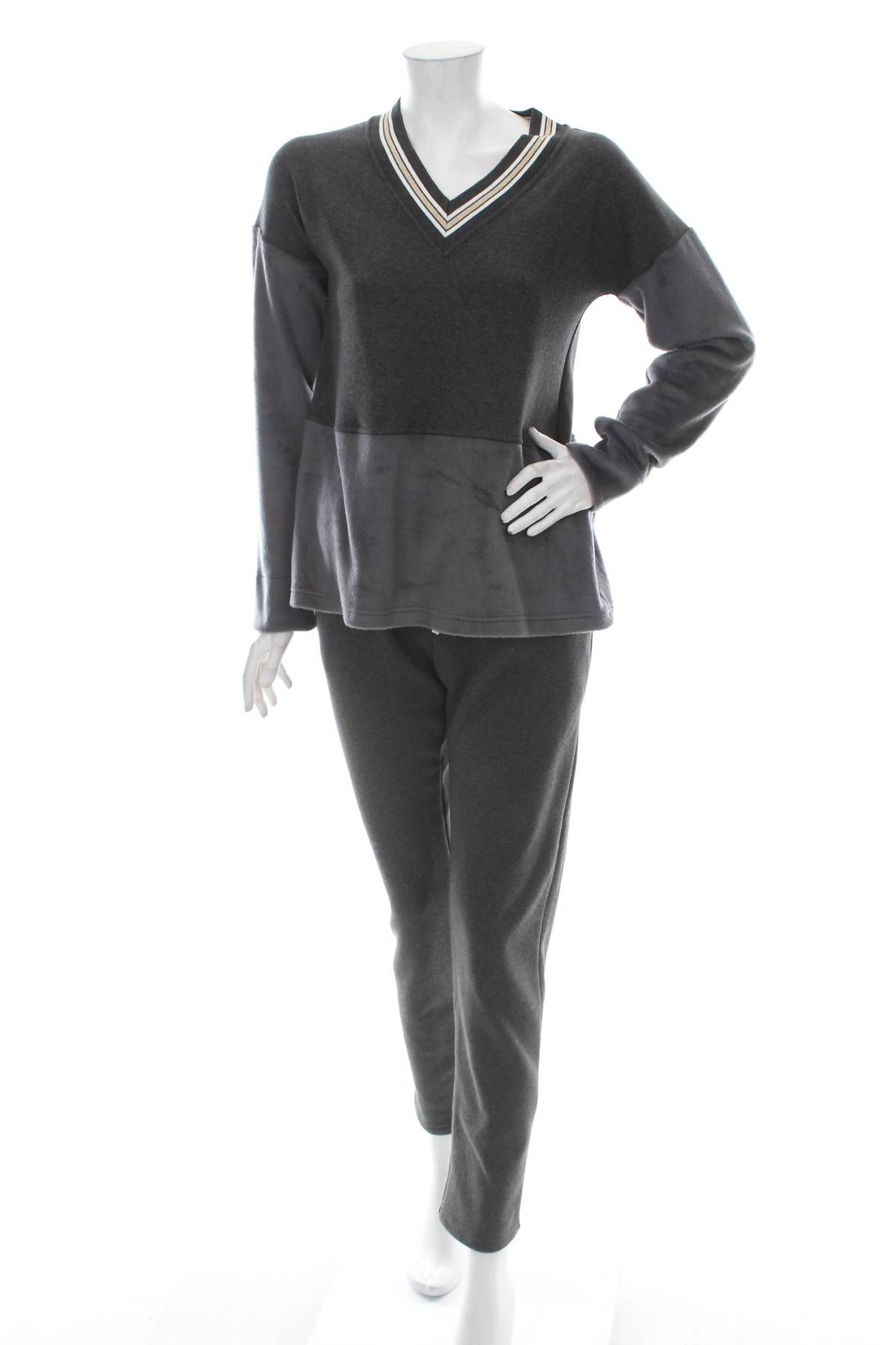 Домашно облекло Canat1