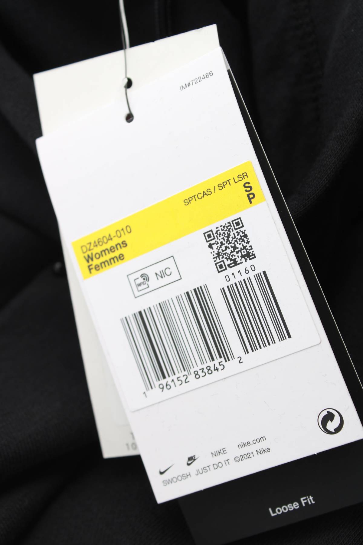 Γυναικεία μπλούζα Nike3 - Contourshop.gr Γυναικεία μπλούζα Nike3