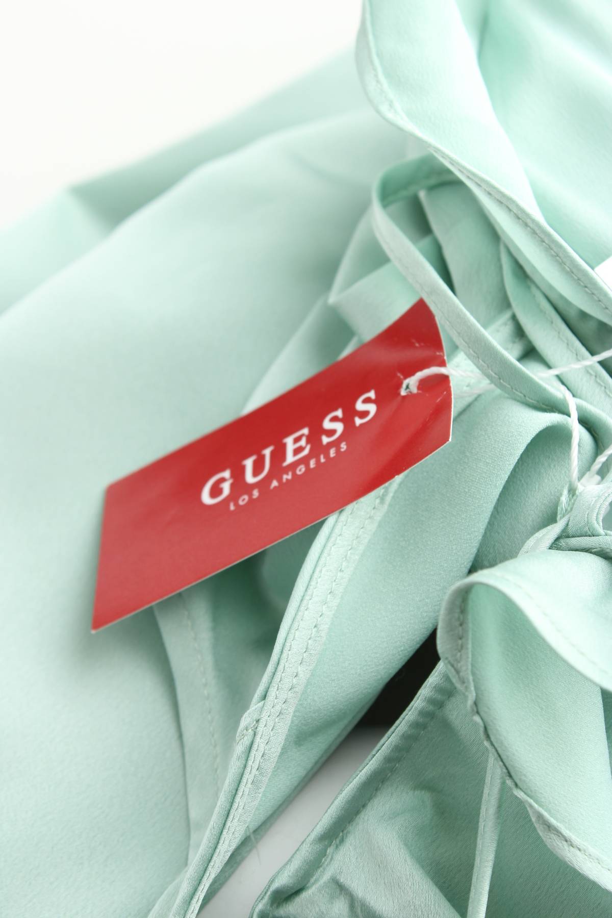 Γυναικεία σαλοπέτα Guess3