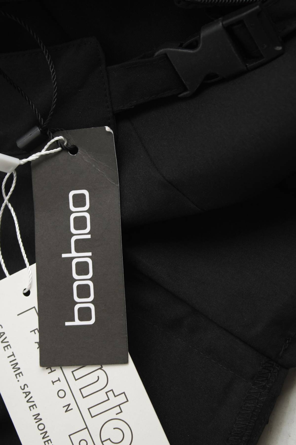 Дамски къс панталон Boohoo3 - Contour.bg Дамски къс панталон Boohoo3