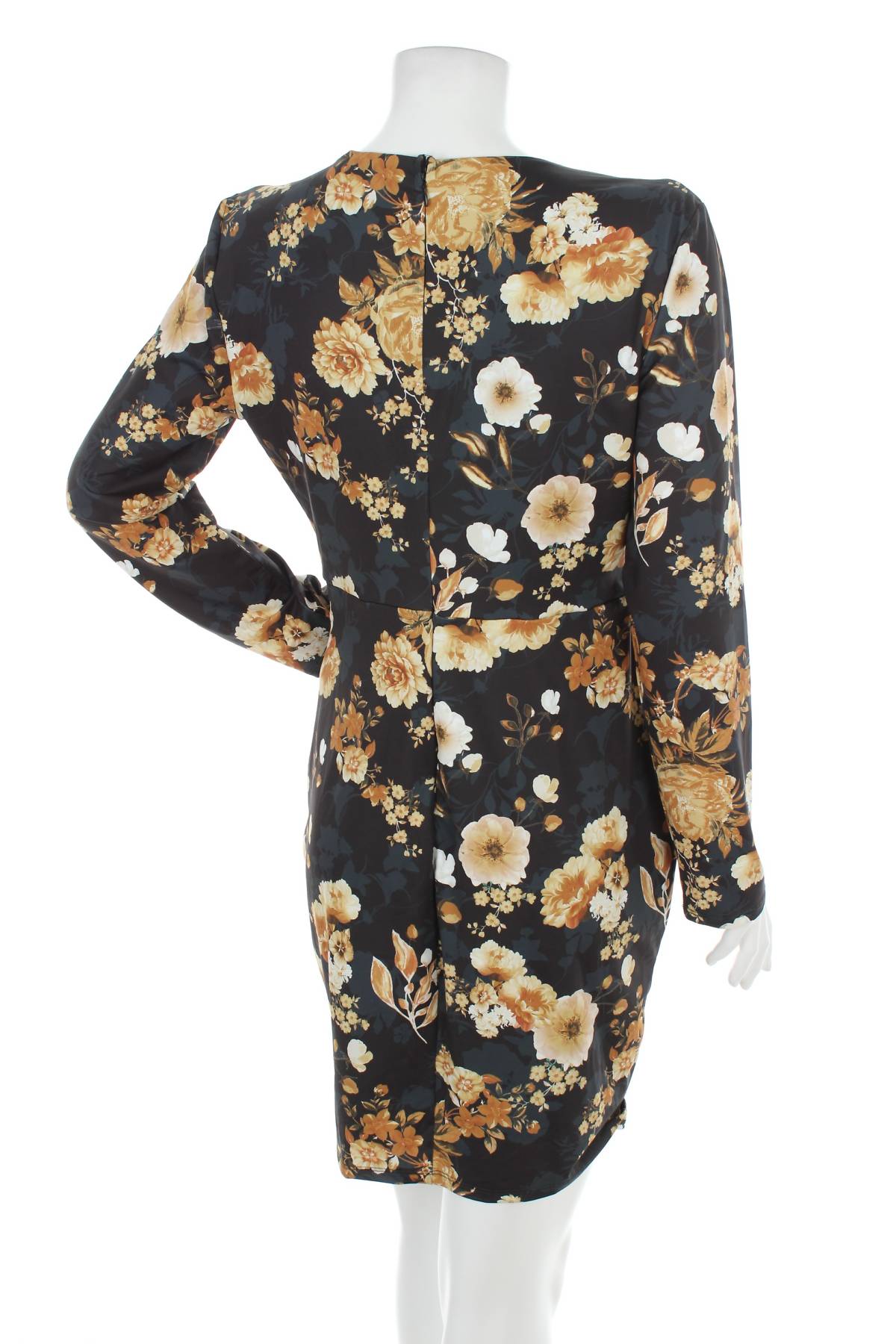 Φορέματα Guess2