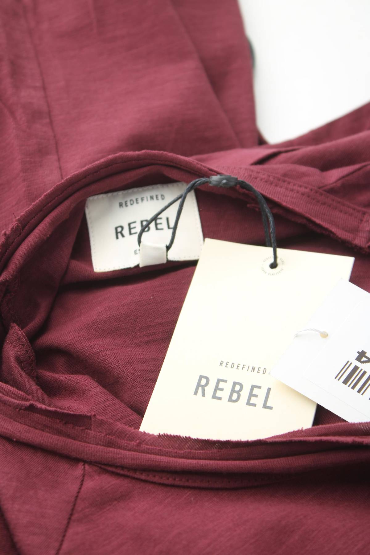 Мъжка тениска Redefined Rebel3 - Contour.bg Мъжка тениска Redefined Rebel3