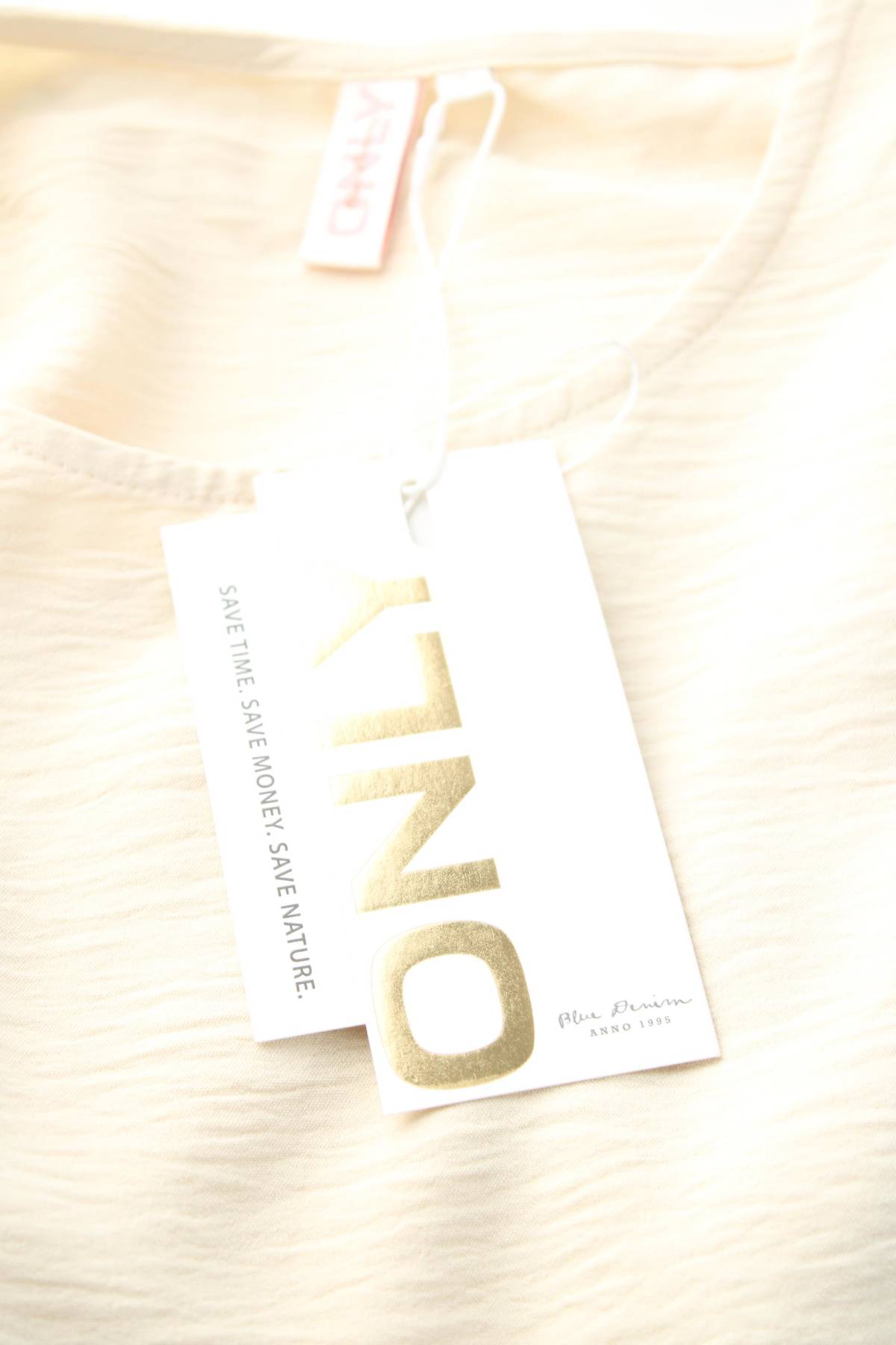 Γυναικείο αμάνικο Only3 - Contourshop.gr Γυναικείο αμάνικο Only3