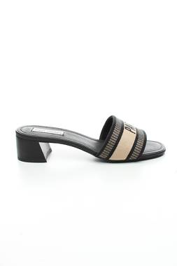 Чехли Steve Madden1