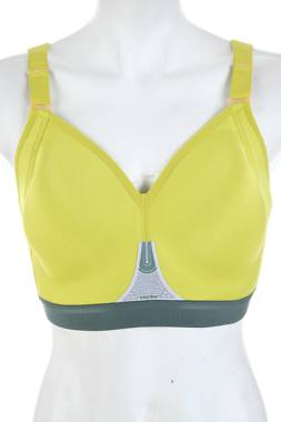 Спортен сутиен Triumph Triaction1