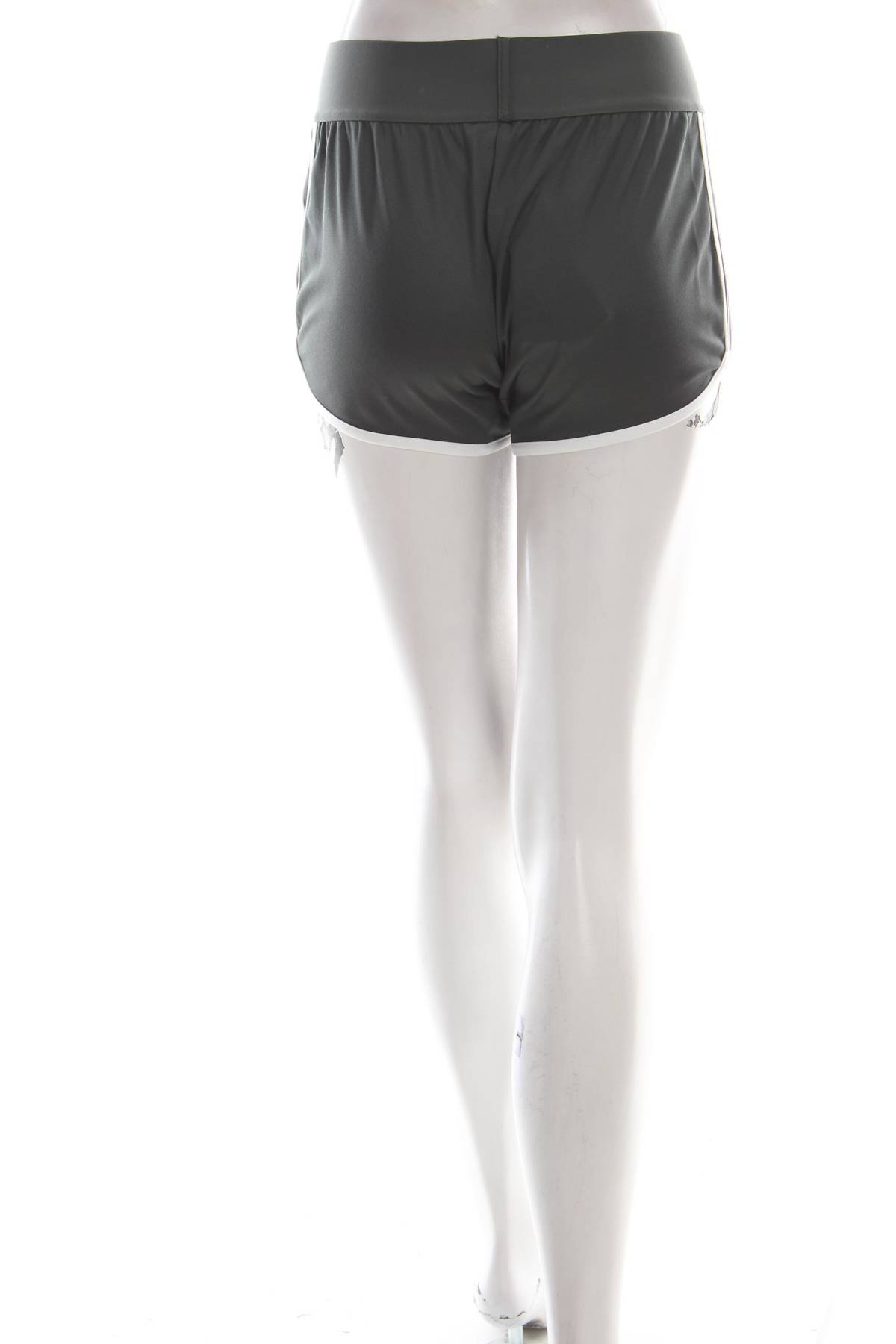 Γυναικεία σορτς Adidas2 - Contourshop.gr Γυναικεία σορτς Adidas2