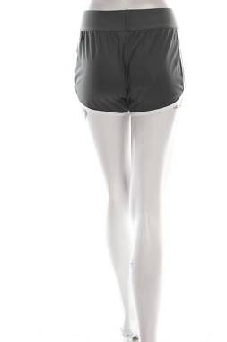 Γυναικεία σορτς Adidas2 - Contourshop.gr Γυναικεία σορτς Adidas2
