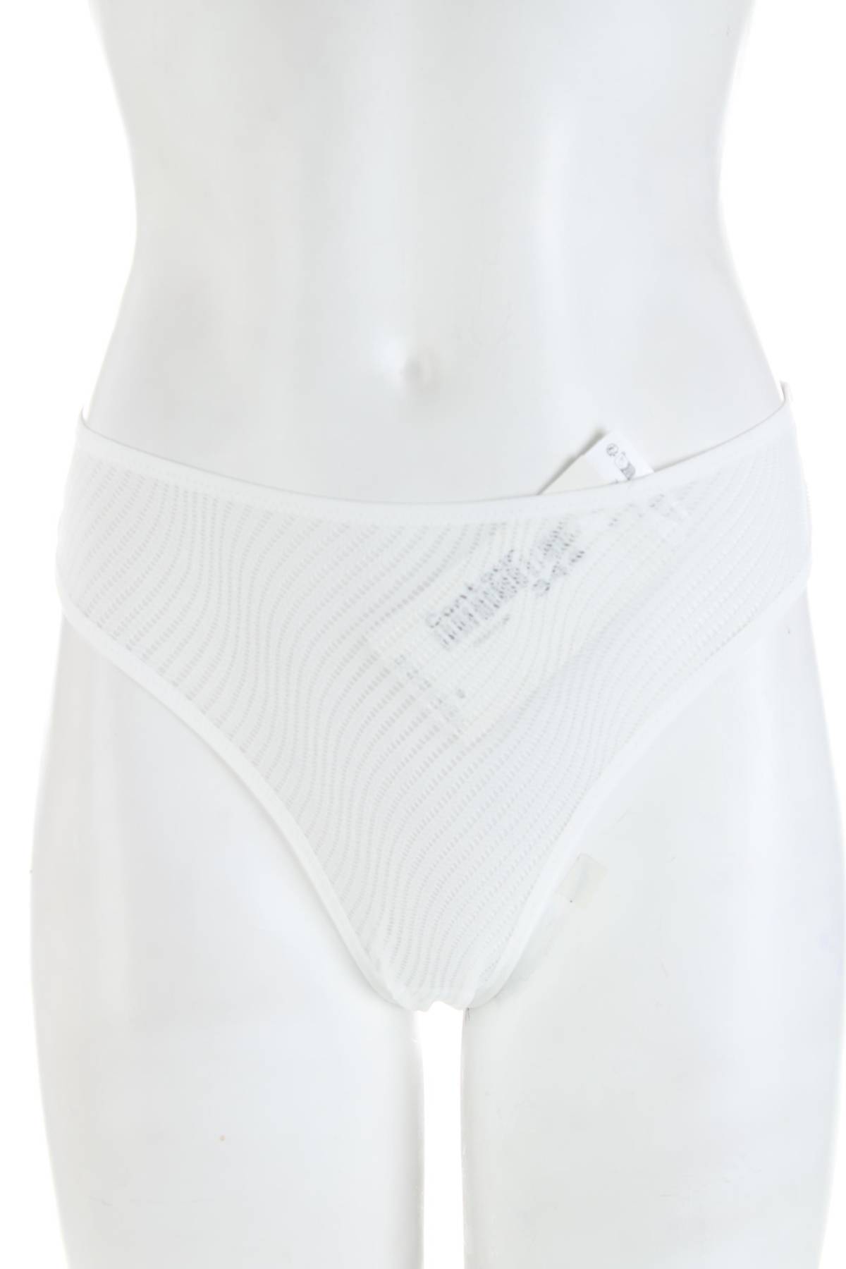 Бикини Triumph1 - Contour.bg Бикини Triumph1